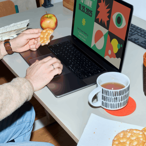 Discover free AI tools that can help your business work smarter in 2025. Learn how these tools can improve efficiency, productivity, and decision-making.